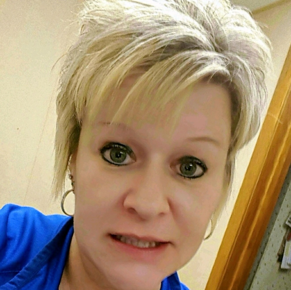 Meet your Posher, Angie